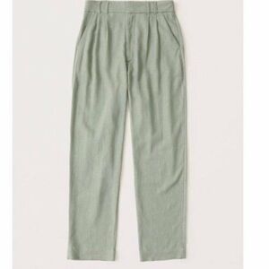 Abercrombie & Fitch Women's Linen-Blend Pleated Taper Pants in Olive